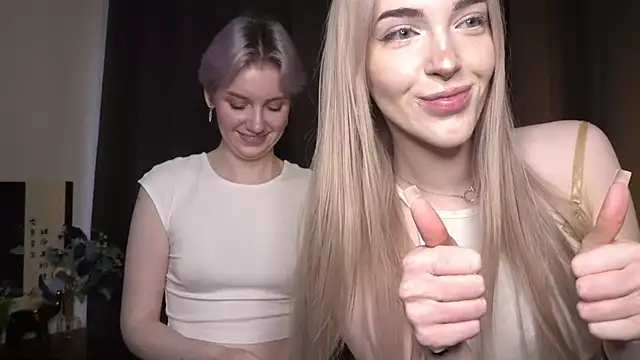 MaeEversley online show from 12/20/25, 07:55