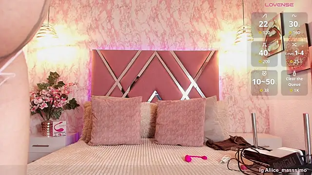 Aliice1  online show from 11/26/25, 09:26