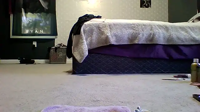 Snapshot of Melissamarcosx4 chatting on 10/20/25, 04:07 Melissamarcosx4 online show from 10/20/25, 04:07