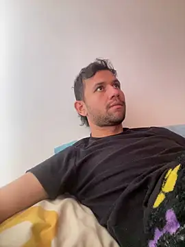 Michaell Spinelly online show from 11/30/25, 03:02