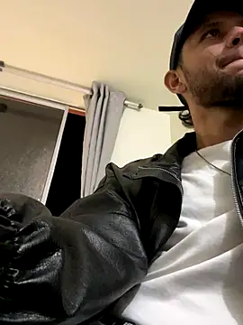 Michaell Spinelly online show from 09/21/25, 03:11