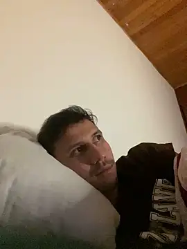 Michaell Spinelly online show from 09/26/25, 03:57