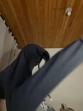 Michaell Spinelly online show from 12/22/25, 04:23