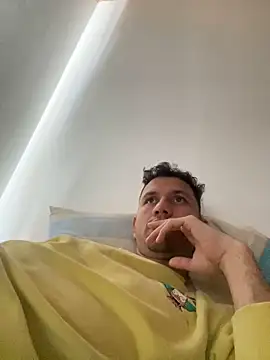 Michaell Spinelly online show from 11/08/25, 04:43