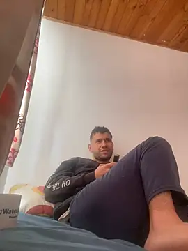 Michaell Spinelly online show from 02/14/26, 01:44