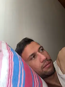 Michaell Spinelly online show from 10/08/25, 05:13