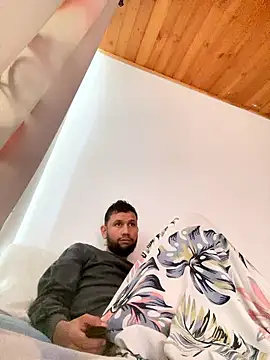 Michaell Spinelly online show from 01/18/26, 01:36