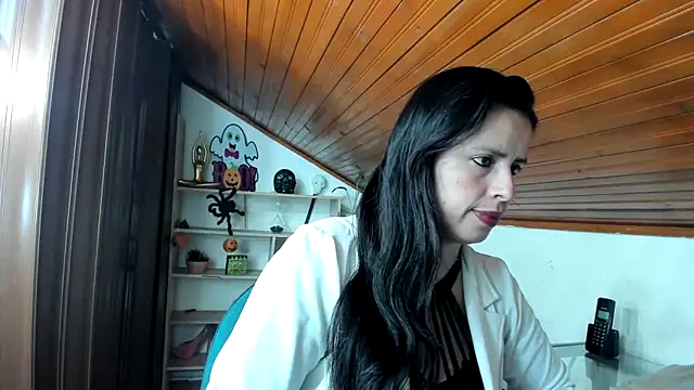 katherine blair online show from 11/01/25, 12:54