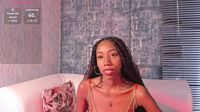 NathalyLeen online show from 12/03/25, 08:30