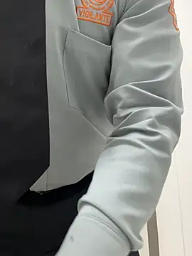 Manu0586 online show from 04/09/26, 08:09