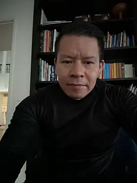 Manu0586 online show from 11/30/25, 11:33