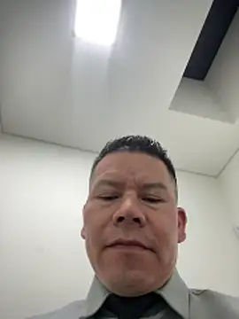 Manu0586 online show from 02/08/26, 06:11