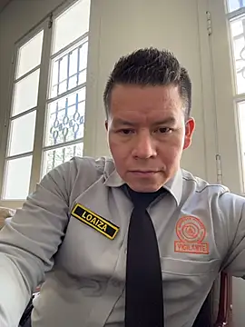 Manu0586 online show from 11/18/25, 04:43