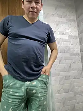 Manu0586 online show from 11/25/25, 02:01