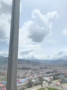 Manu0586 online show from 10/27/25, 05:14