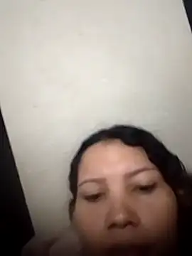 Gcarvalho1221 online show from 04/17/26, 09:06