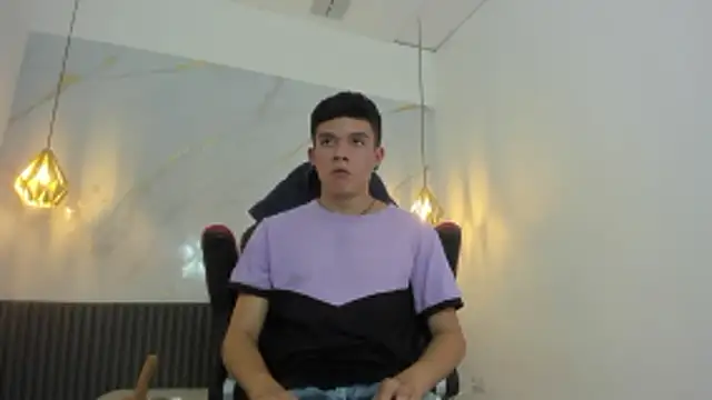 AndyFame1 online show from 02/04/26, 06:25