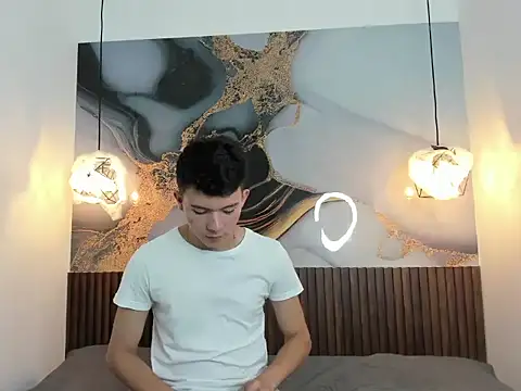 AndyFame1 online show from 10/21/25, 07:13