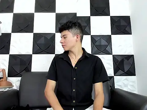 AndyFame1 online show from 12/03/25, 06:40