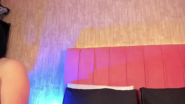 Kendra kobein online show from 02/27/26, 08:08