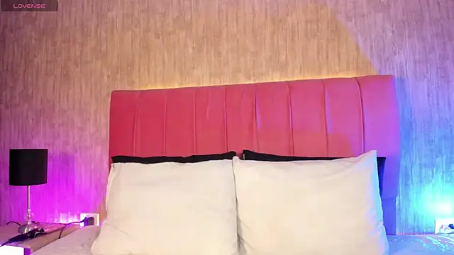 Kendra kobein online show from 03/21/26, 02:10