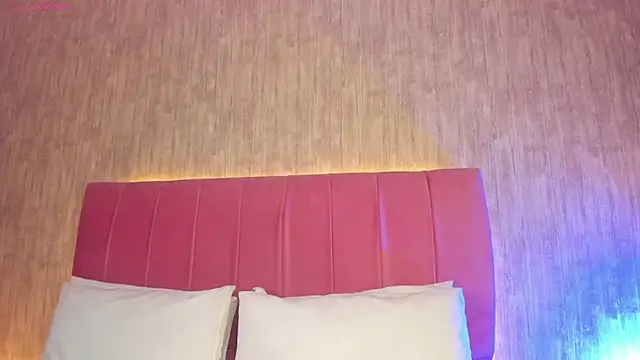 Kendra kobein online show from 12/18/25, 09:07