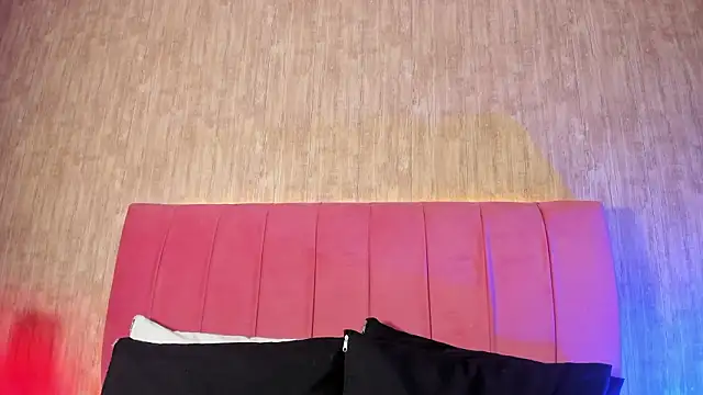 Kendra kobein online show from 02/25/26, 08:08