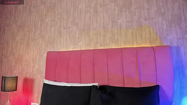 Kendra kobein online show from 02/26/26, 08:09