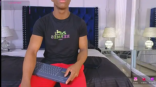 CharlesBrown  online show from 04/11/26, 03:49