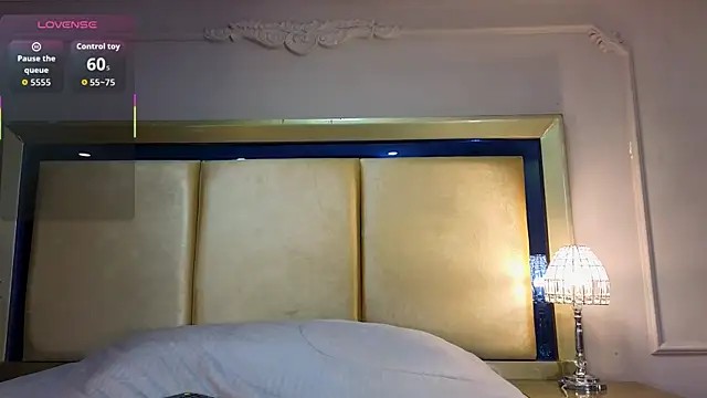 CharlesBrown  online show from 11/26/25, 01:22