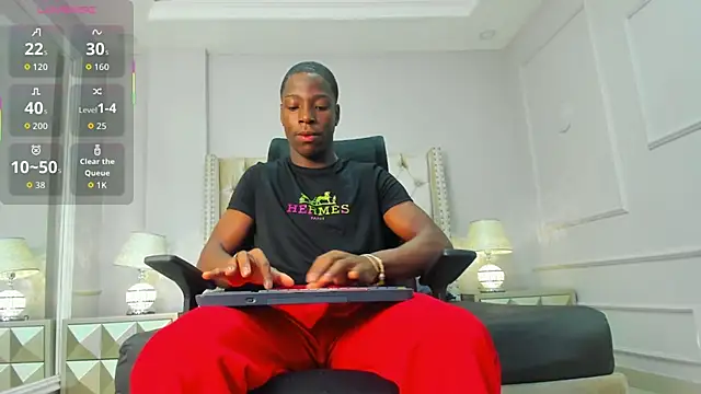 CharlesBrown  online show from 09/18/25, 01:47