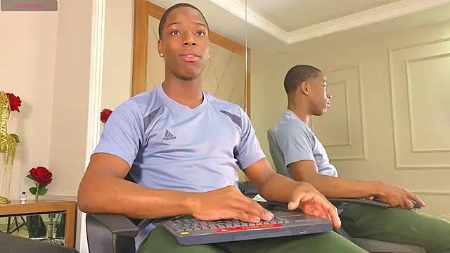CharlesBrown  online show from 06/11/26, 01:41