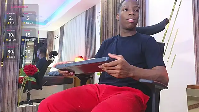 CharlesBrown  online show from 11/13/25, 04:44