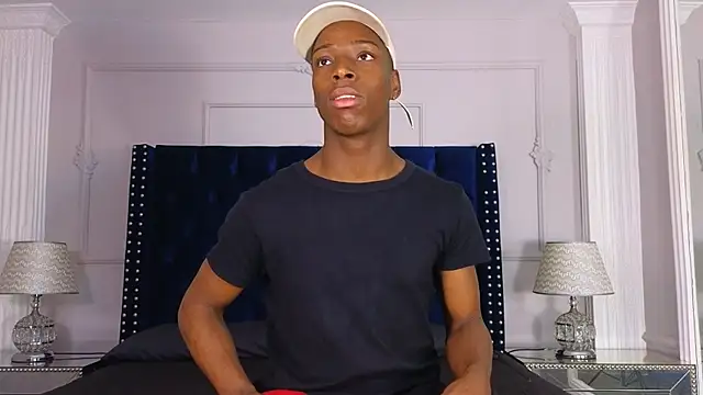 CharlesBrown  online show from 04/22/26, 01:29