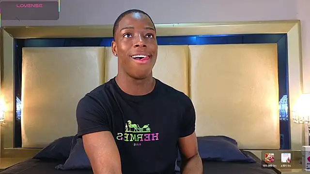 CharlesBrown  online show from 02/03/26, 02:22