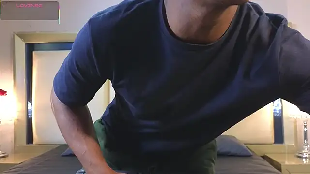 CharlesBrown  online show from 02/09/26, 01:09