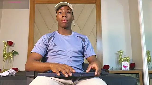 CharlesBrown  online show from 05/22/26, 01:20