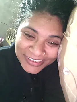 couple 71 online show from 12/15/25, 06:41