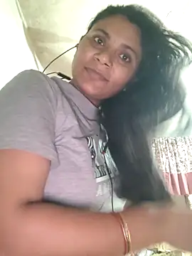 couple 71 online show from 11/13/25, 07:01