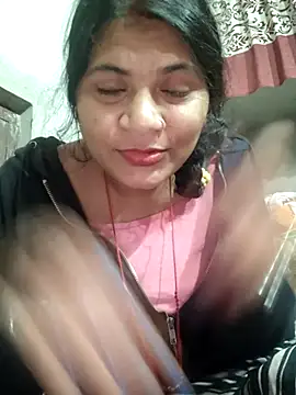 couple 71 online show from 12/04/25, 05:06