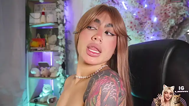 Miila snow online show from 12/16/25, 08:35