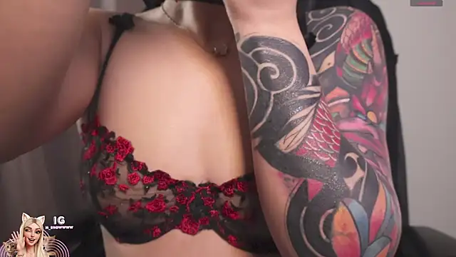 Miila snow online show from 11/04/25, 11:58