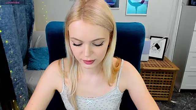 KatherineePierce online show from 06/29/26, 09:58