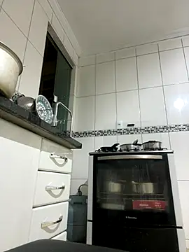 Snapshot of thdzim chatting on 12/01/25, 11:38 thdzim online show from 12/01/25, 11:38