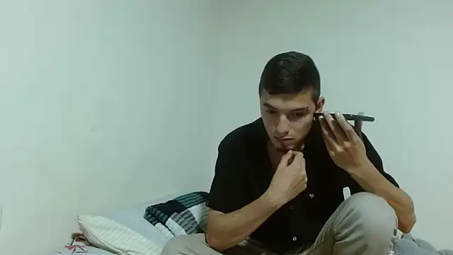 Maiki Foxx online show from 11/29/25, 03:17