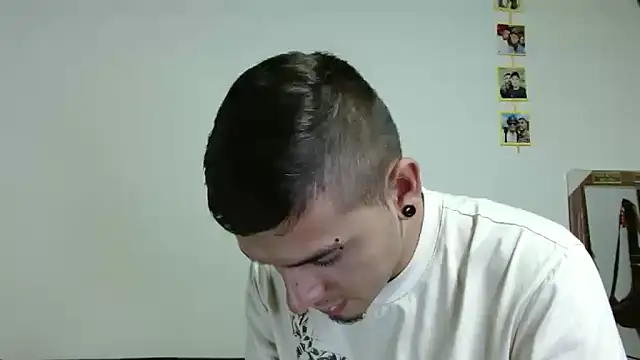 Maiki Foxx online show from 11/10/25, 02:05