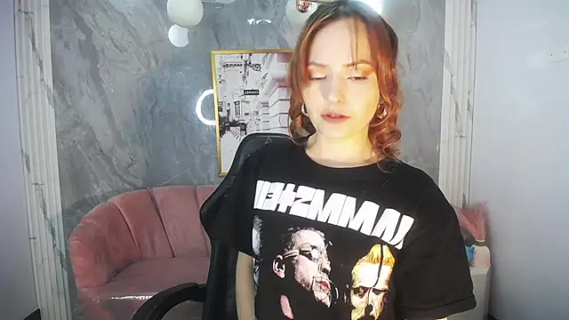 mady0619 ch online show from 12/05/25, 10:58