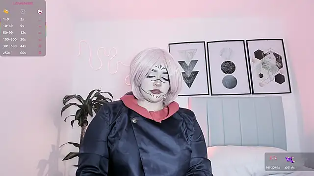 Snapshot of hinazuru chatting on 11/20/25, 07:03 hinazuru online show from 11/20/25, 07:03