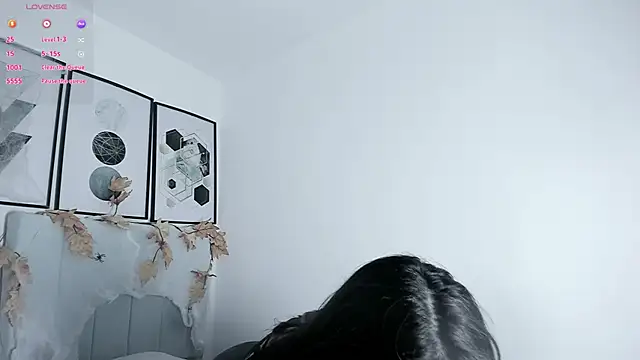 Snapshot of hinazuru chatting on 10/22/25, 07:02 hinazuru online show from 10/22/25, 07:02