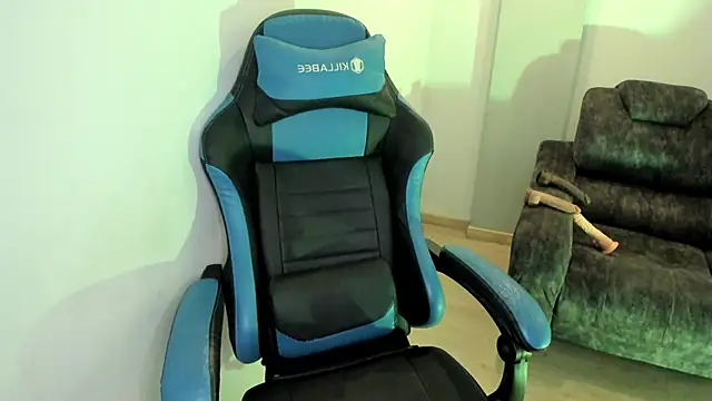 Scarbadgirl  online show from 10/26/25, 03:18